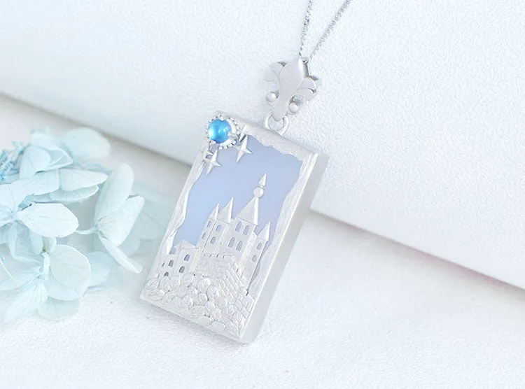 Castle Shaped Ladies Sterling Silver Moonstone Chalcedony Pendant Necklace for Women