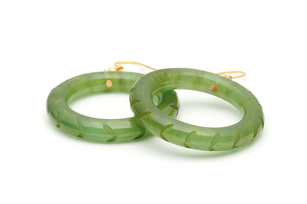 Chunky Golden Olive Fakelite Duchess Bangle