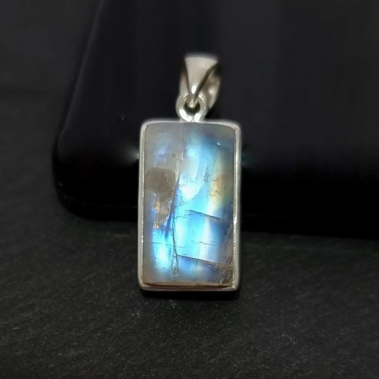 Cute Small Rectangle Moonstone 925 Sterling Silver Pendant, MP27