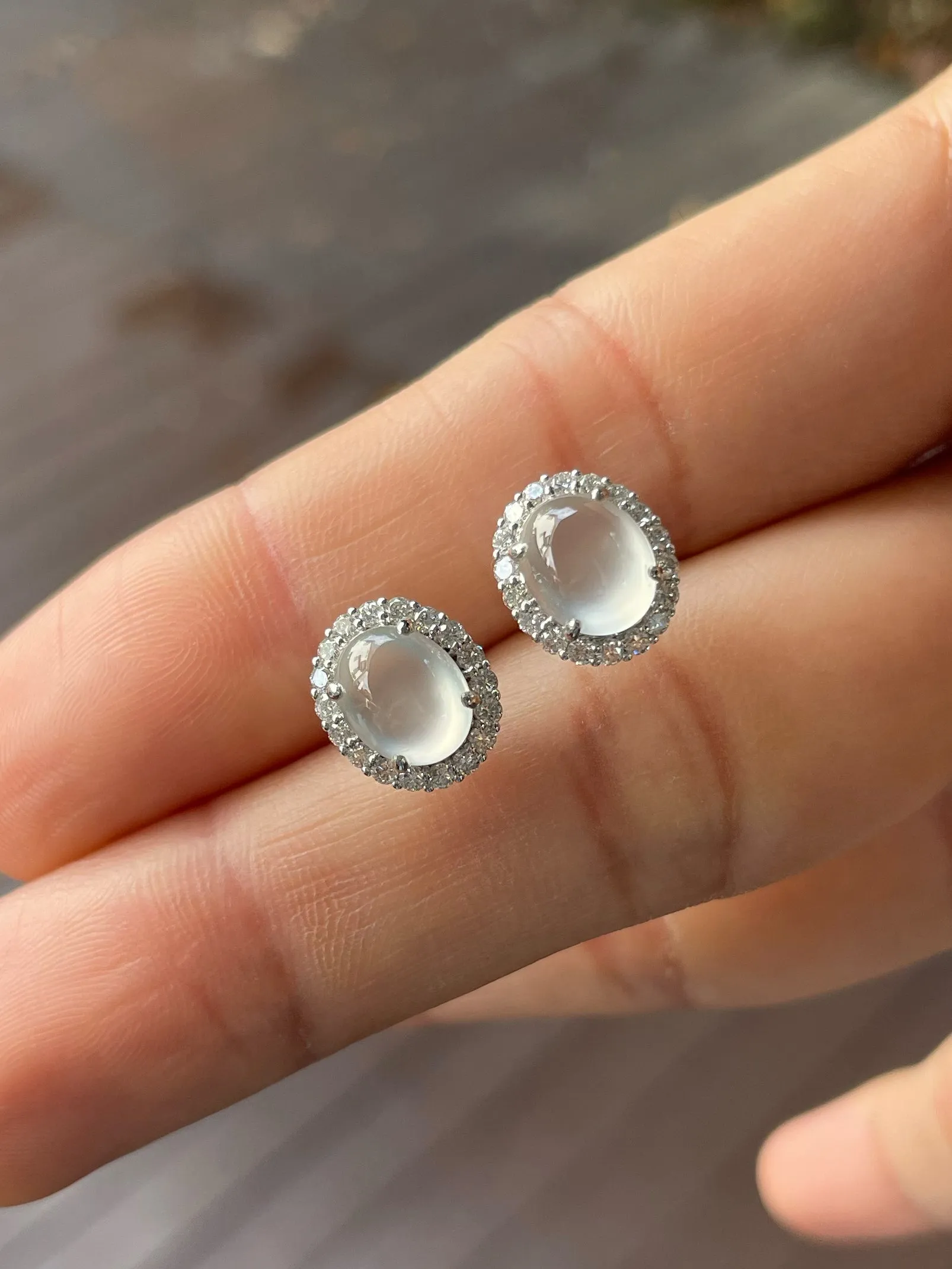 Glassy Jade Cabochon Earrings (NJE063)