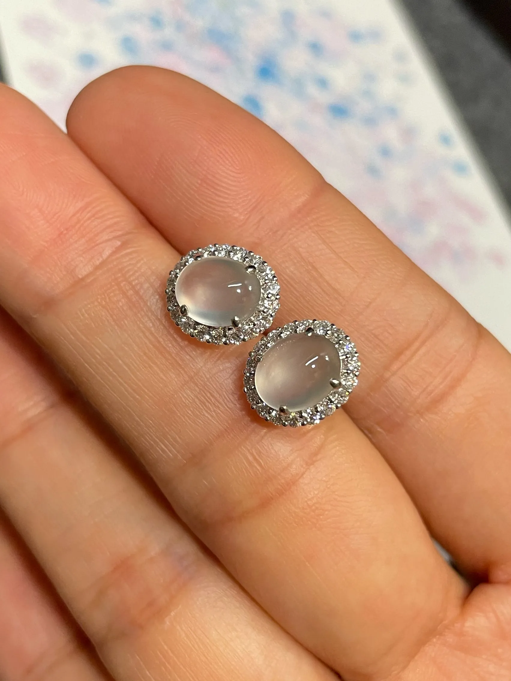 Glassy Jade Cabochon Earrings (NJE063)