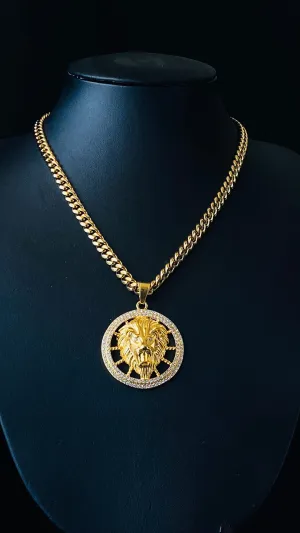 MAJESTIC Lion Pendant