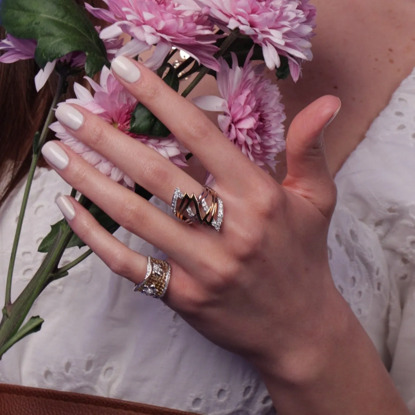Mesh Blossom Ring
