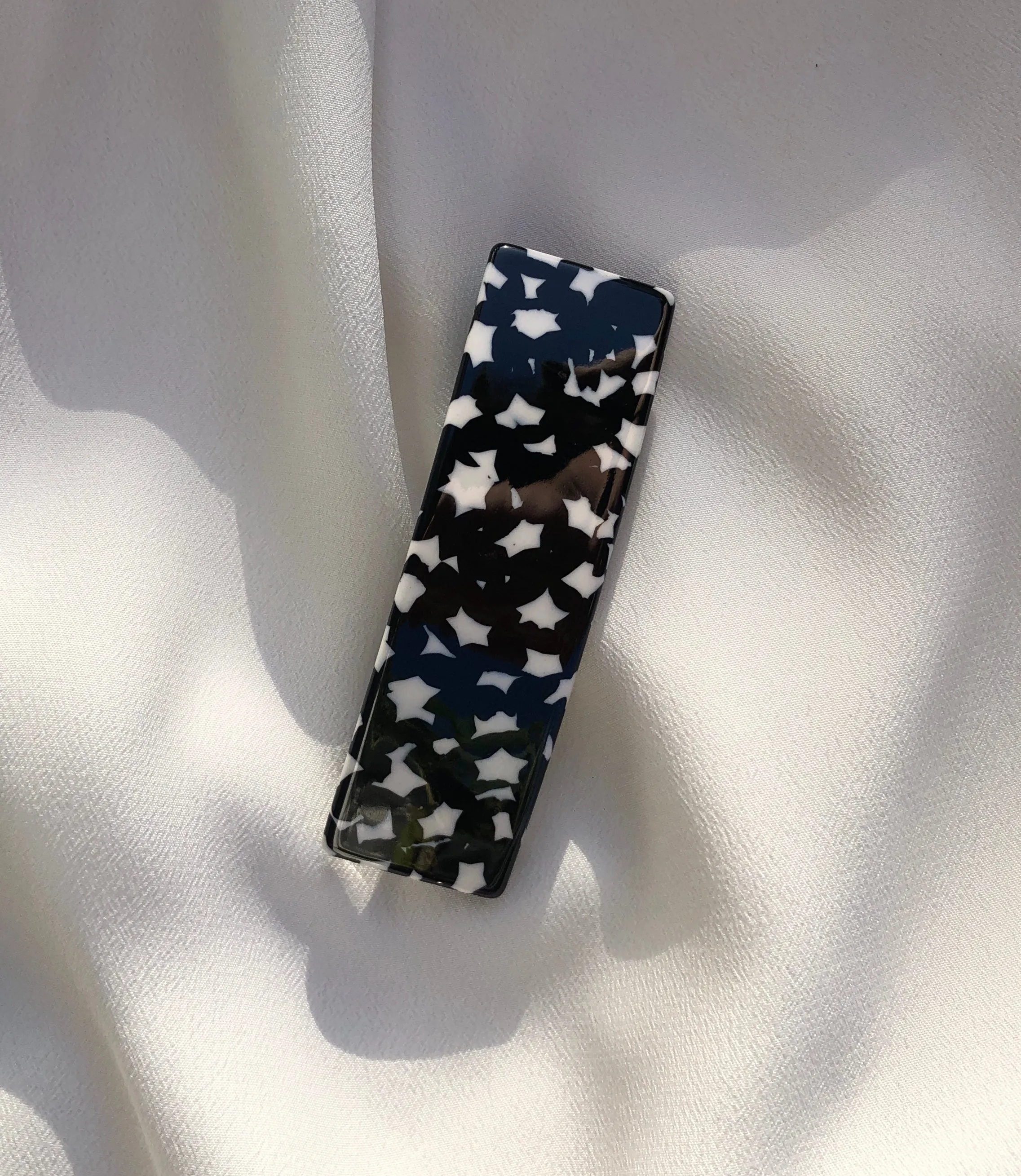 Mosaic Clip Black Marble