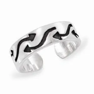 Sterling Silver Antiqued Wavy Arrow Toe Ring