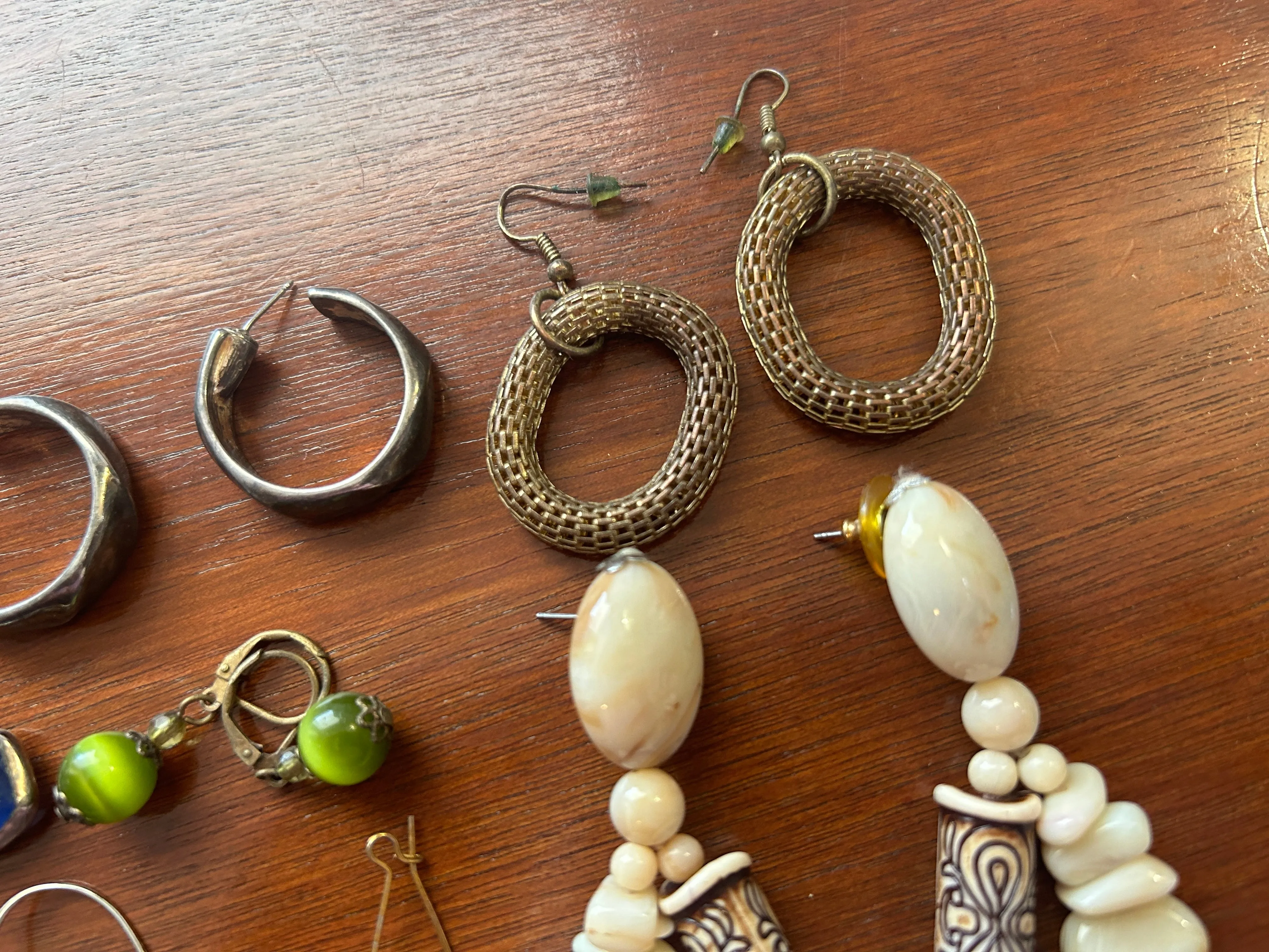 Vintage Pierced Earrings Lot Boho Wood Bead Stone Hammered Mesh Chandelier Drop